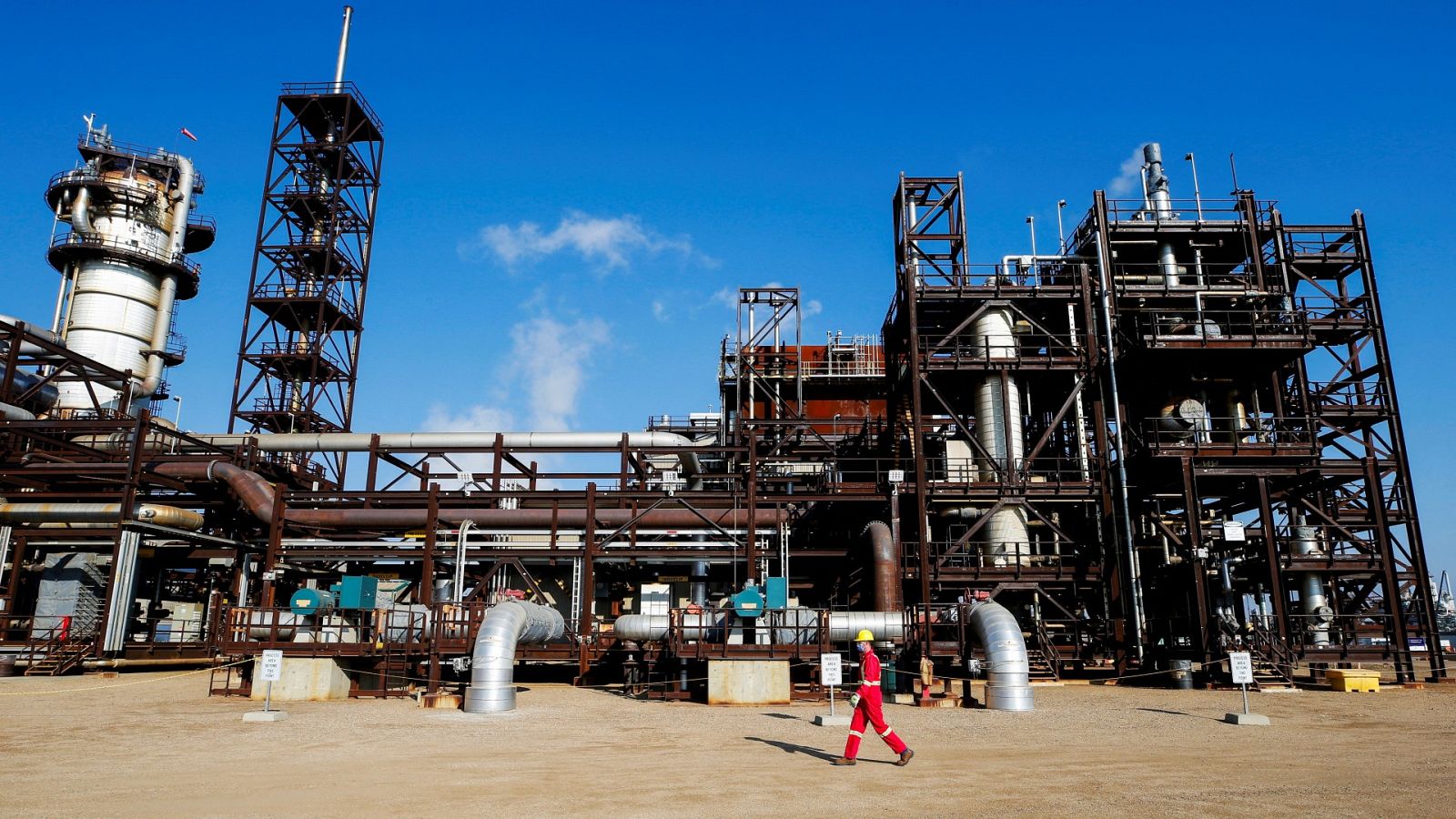 La guerra de Ucrania y la crisis energética frenan el objetivo de la descarbonización