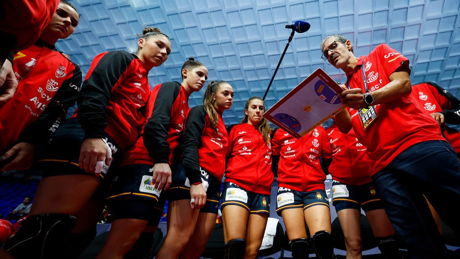 Las 'Guerreras' disputan su primera 'final' contra Alemania | Ver