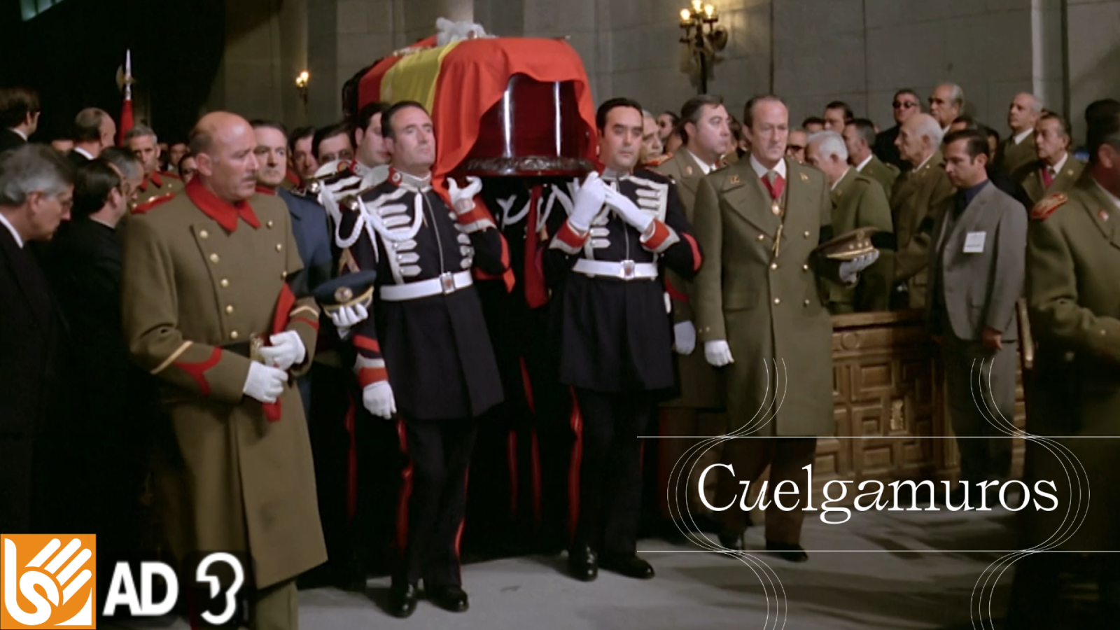 8 CUELGAMUROS (accesibilidad LSE) [1975] Muerte y entierro de Franco | Ver