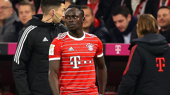 Telediario 1 - Sadio Mané podría perderse el Mundial con Senegal tras lesionarse con el Bayern