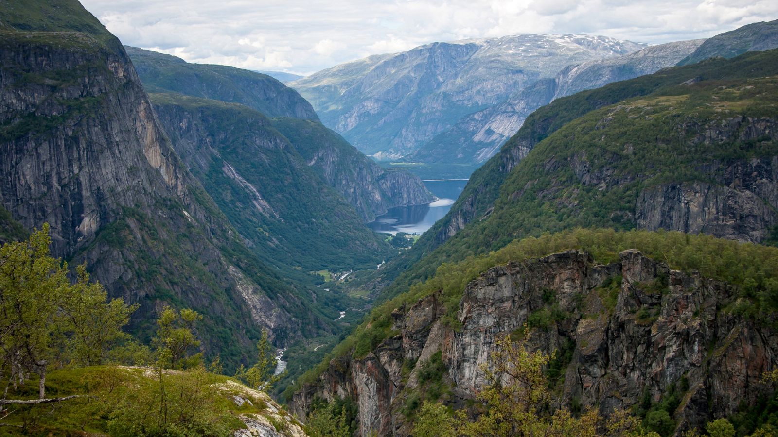 Somos documentales - Noruega, entre fiordos y páramos - ver ahora