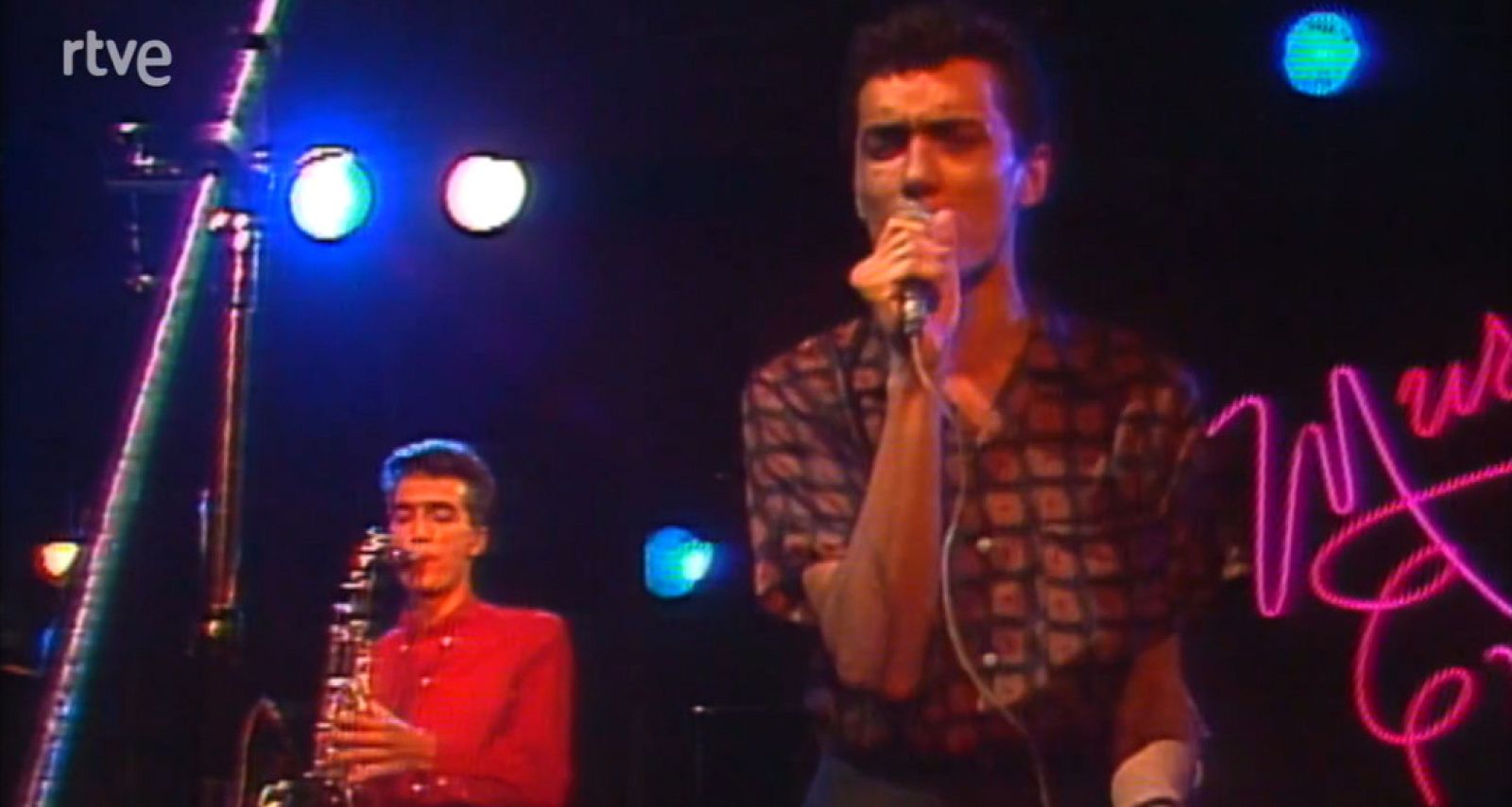 Musical Express - Terminal