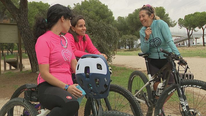 Objetivo igualdad - 'Ciclismo para todas' y 'Wanawake': mujeres que se ayudan