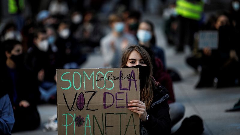 Los jóvenes rechazan la etiqueta de 'generación de cristal': "Es despectivo"