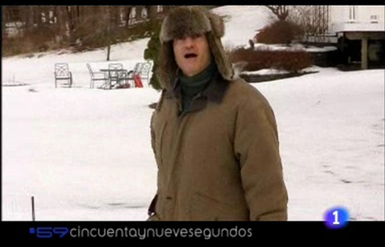 Fesser nos explica cómo, además de la rigurosa ley antitabaco estadounidense, las bajas temperaturas de Manhattan no invitan tampoco a fumar