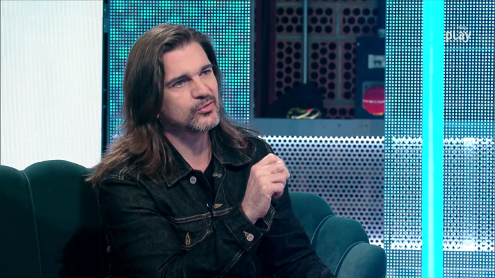 Culturas 2 - Entrevista a Juanes por "Amores prohibidos"