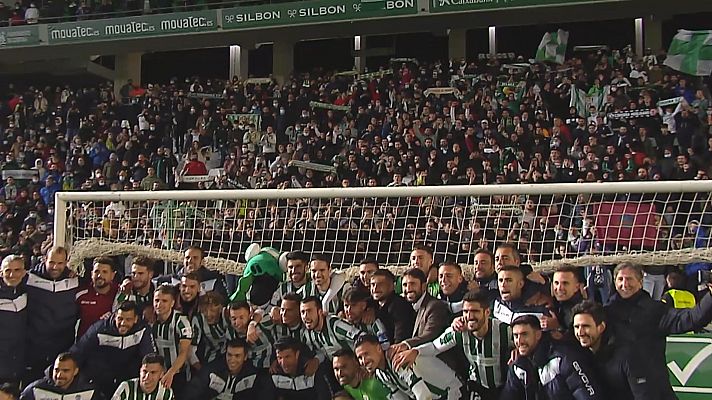 Noticias Andalucía - Llenazo en el Arcángel el domingo