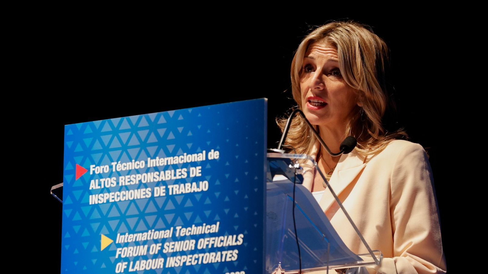 Díaz pide "prudencia" y no generar "alarma social" por la ley del 'solo sí es sí': "Dejemos trabajar al Supremo"