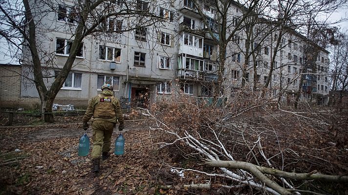 Telediario Fin de Semana - Telediario matinal en cuatro minutos - 19/11/2022
