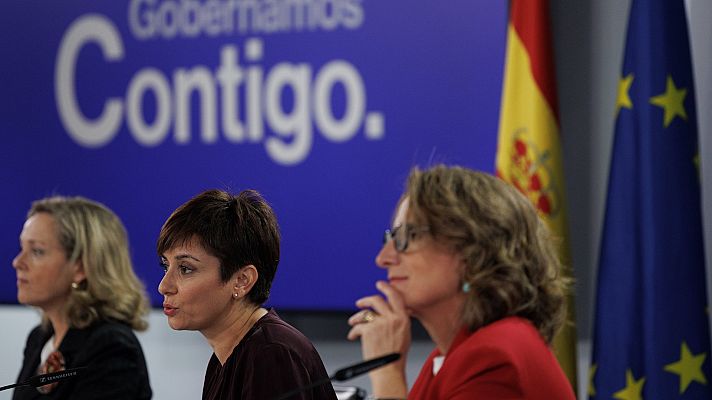 Telediario 1 - Polémica por la ley del 'solo sí es sí'