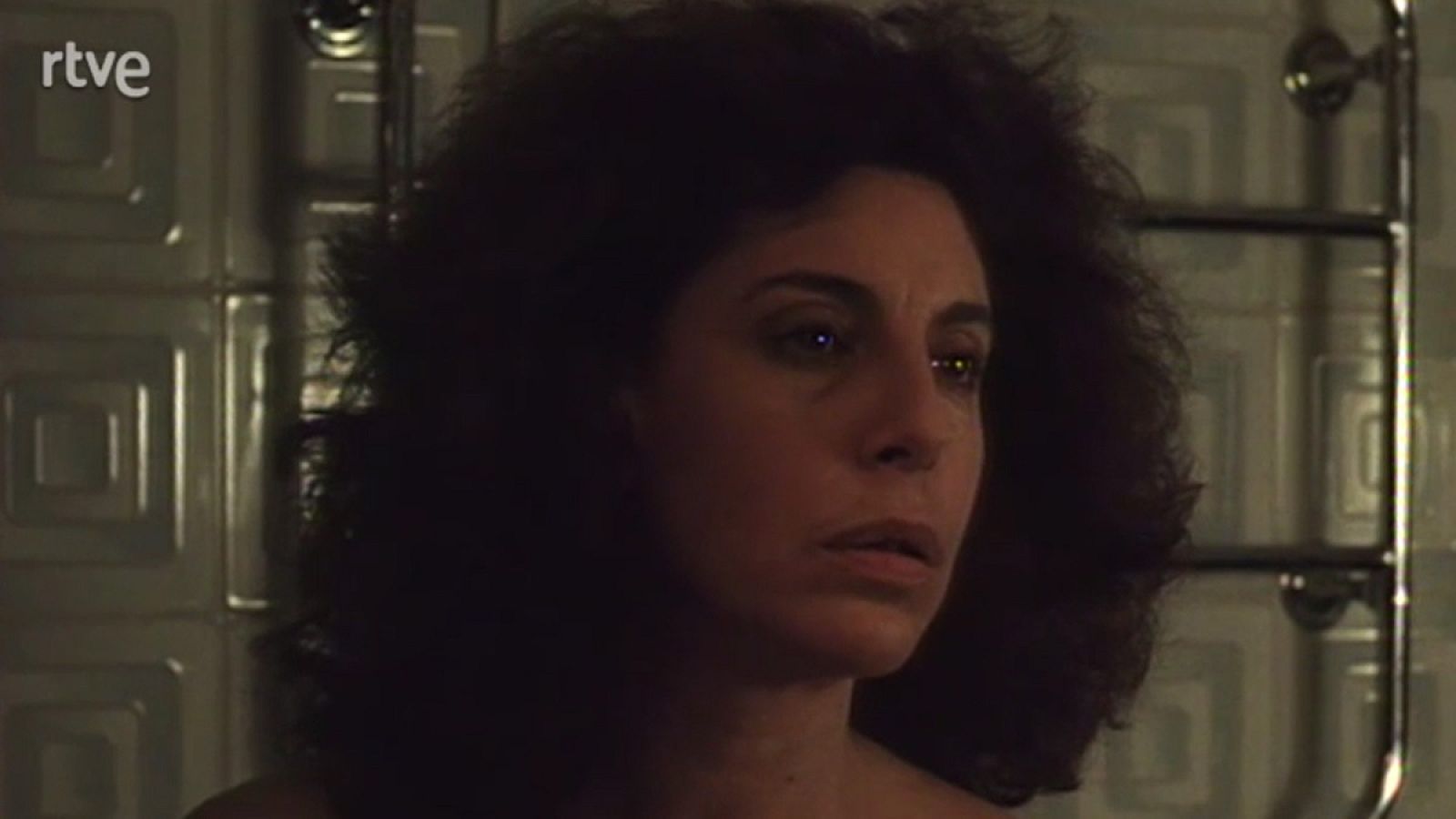 A su servicio - El jardín del paraíso - A su servicio | Ver