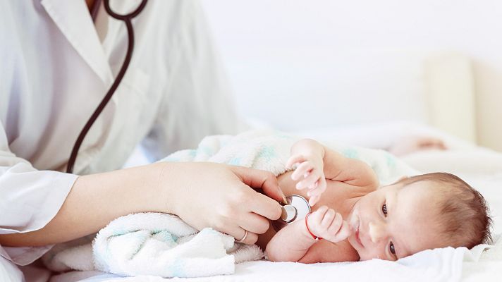 Telediario 1 - Presión en los hospitales por la ola de bronquiolitis en niños