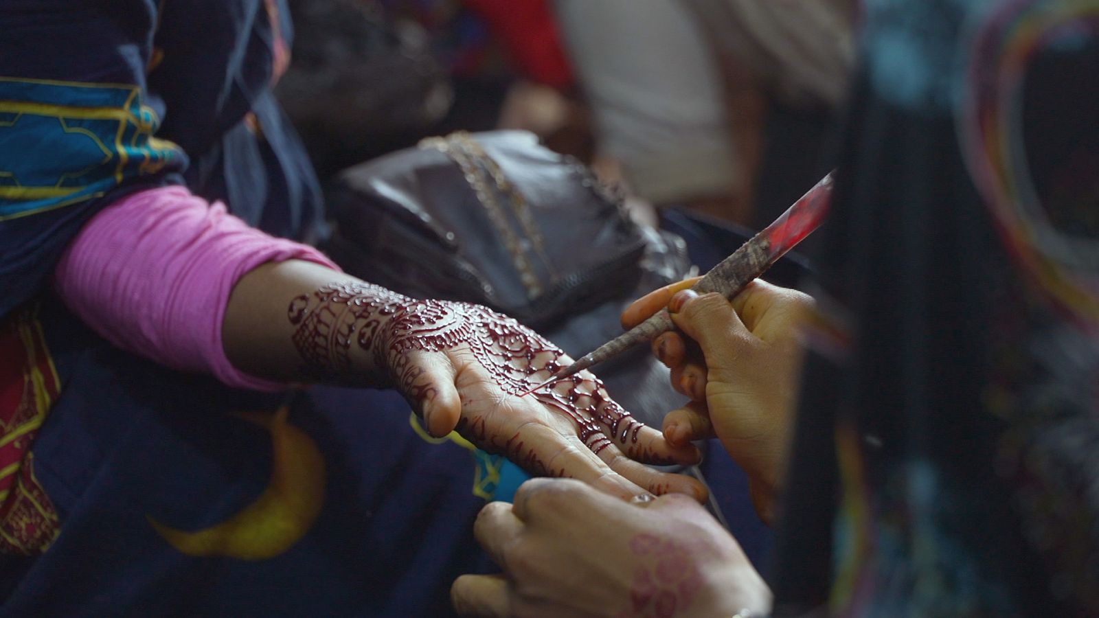 En Portada - Obligadas a casarse - Ver ahora