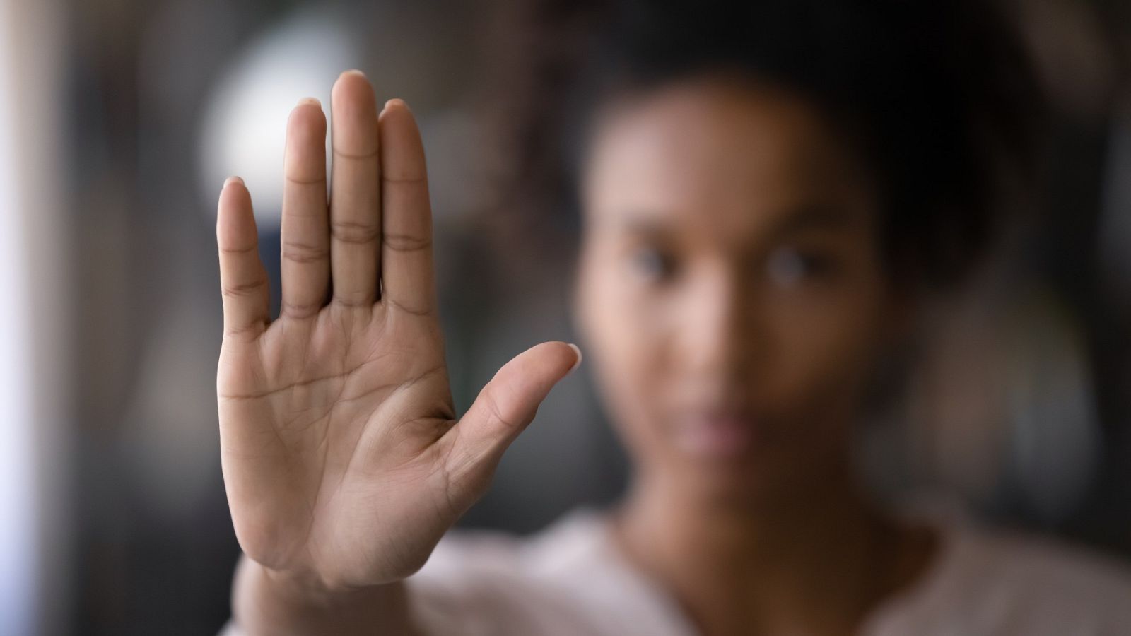 Violencia sexual contra mujeres migrantes