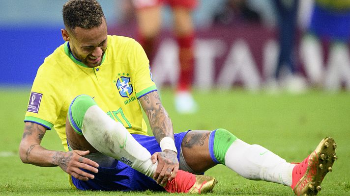Telediario 1 - Neymar, lesionado en el ligamento lateral del tobillo