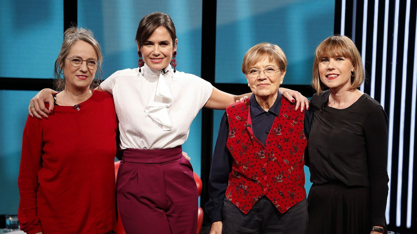 Historia de nuestro cine - Ana y los lobos (presentación) - ver ahora