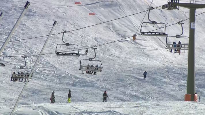 L'Informatiu - Baqueira inaugura la temporada d'esquí