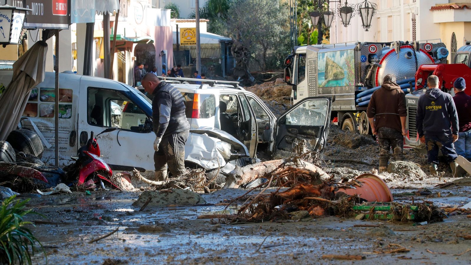 Al menos tres muertos por un corrimiento de tierra en la isla italiana de Ischia