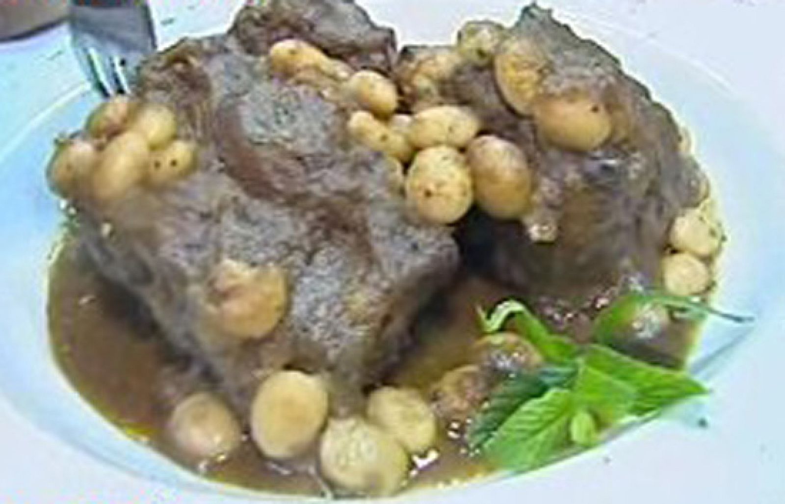 España Directo - Pochas con rabo de toro - RTVE Cocina | Ver