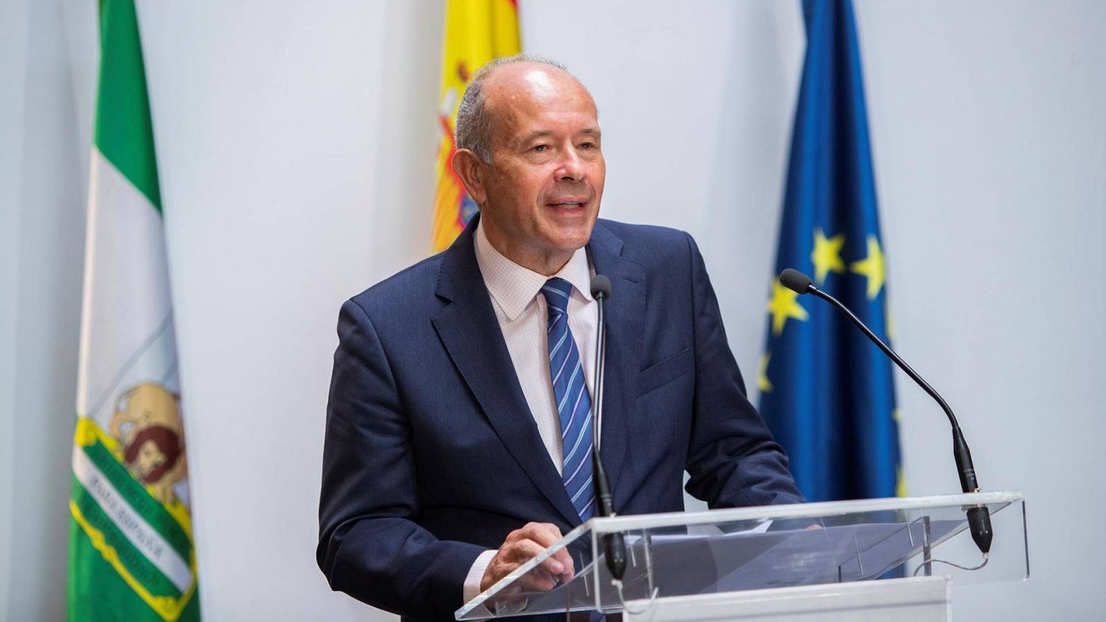 El Gobierno elige al exministro Campo y a Díez para el Constitucional - La hora de La 1 | Ver