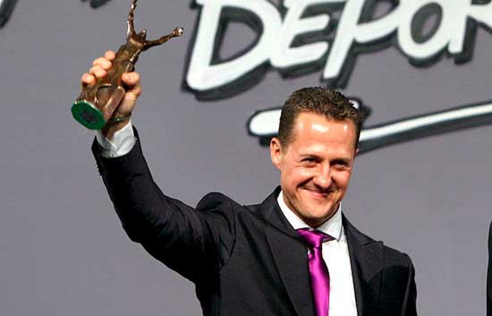 Schumacher: "Vuelvo porque me divierte" | Ver