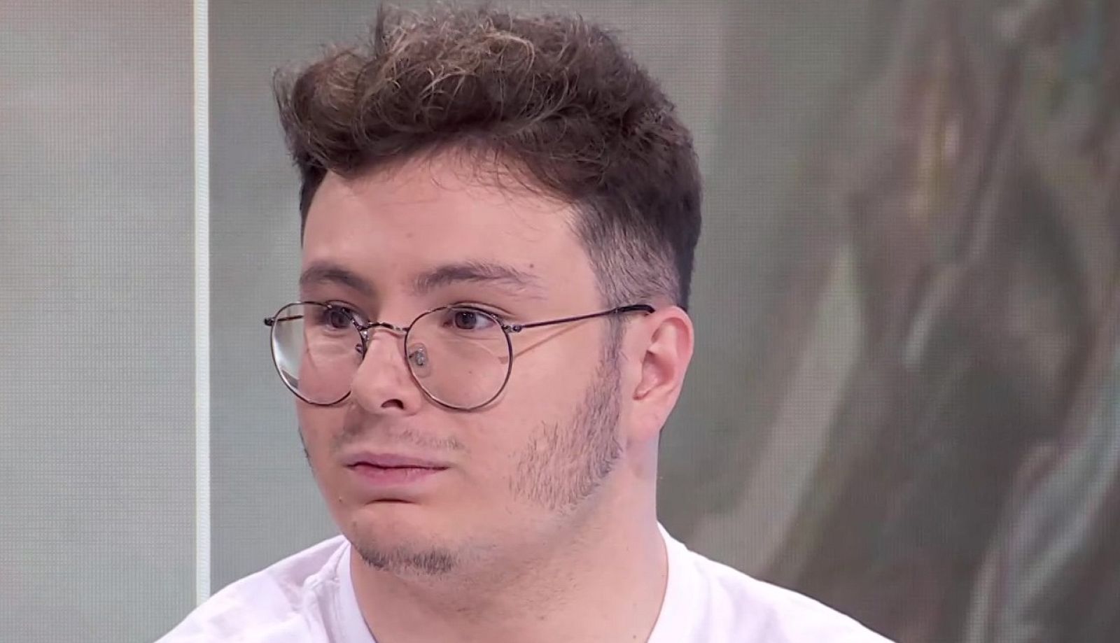 Vivir con TOC: "Mi mente nunca está tranquila" - Hablando claro | Ver