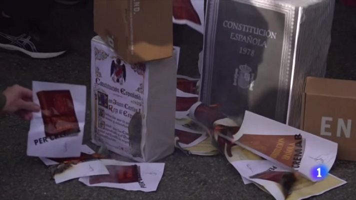 L'Informatiu - 10.000 persones es manifesten contra la reforma de la sedició