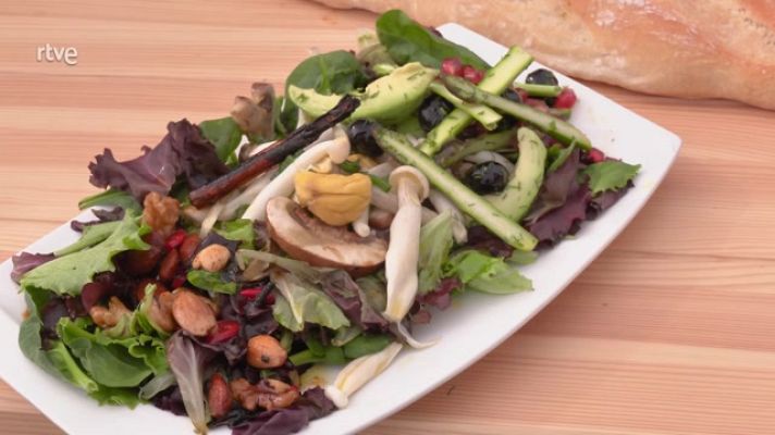 Aquí la Tierra - Tres aliños para una ensalada de otoño