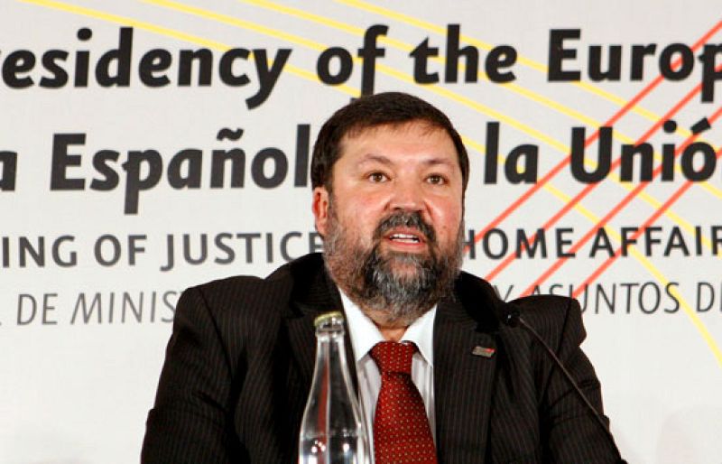 La UE estudiará la posibilidad de agilizar los trámites de las adopciones de niños haitianos | Ver