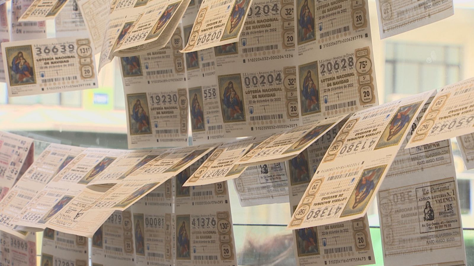 Los valencianos juegan este año unos 70 euros de media