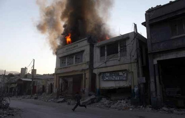 Telediario 1 - Telediario en 4' - 23/01/10