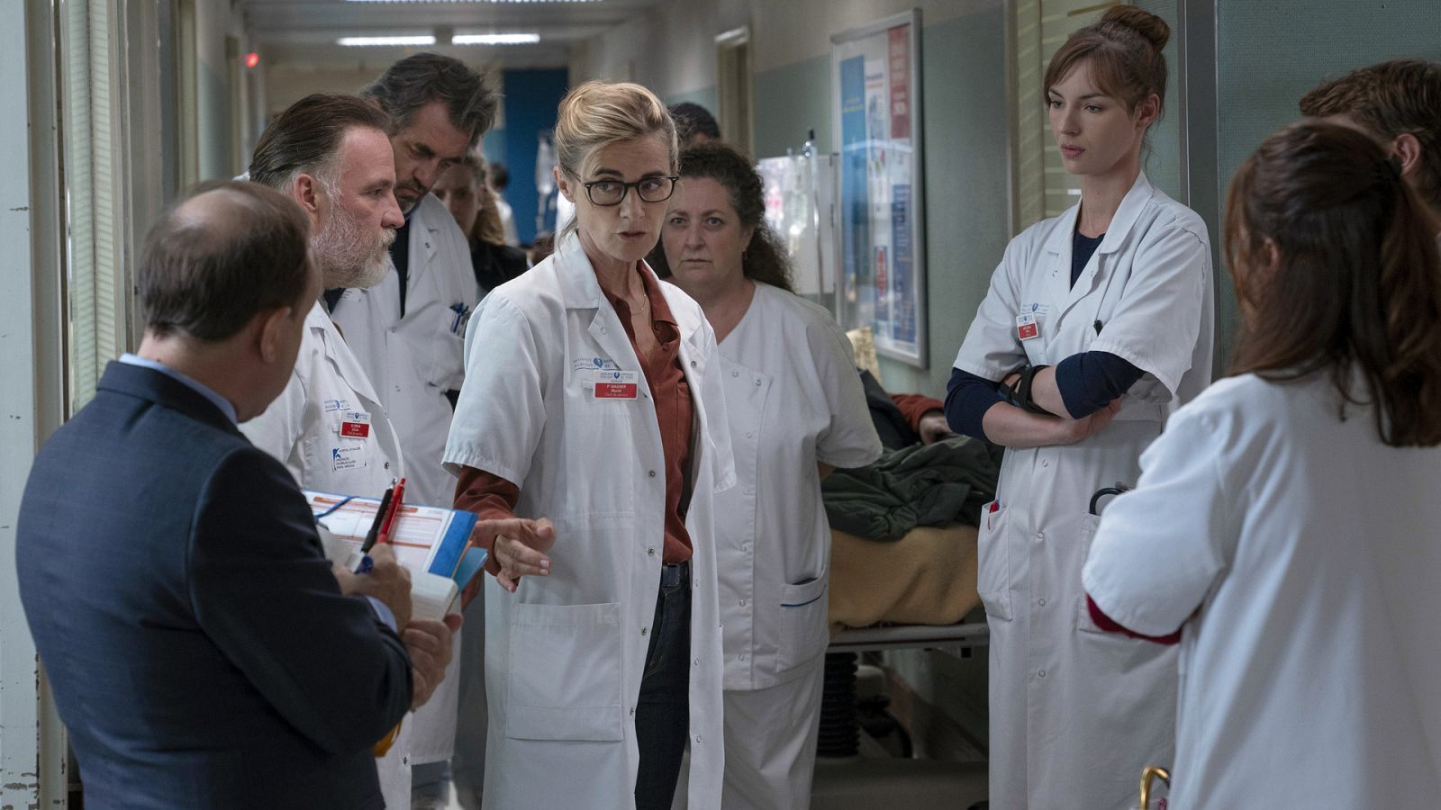 Hipócrates - Temporada 2 - Episodio 1: Es un gigante de Flandes - Ver ahora