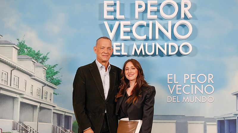 Tom Hanks es 'El peor vecino del mundo' | Ver