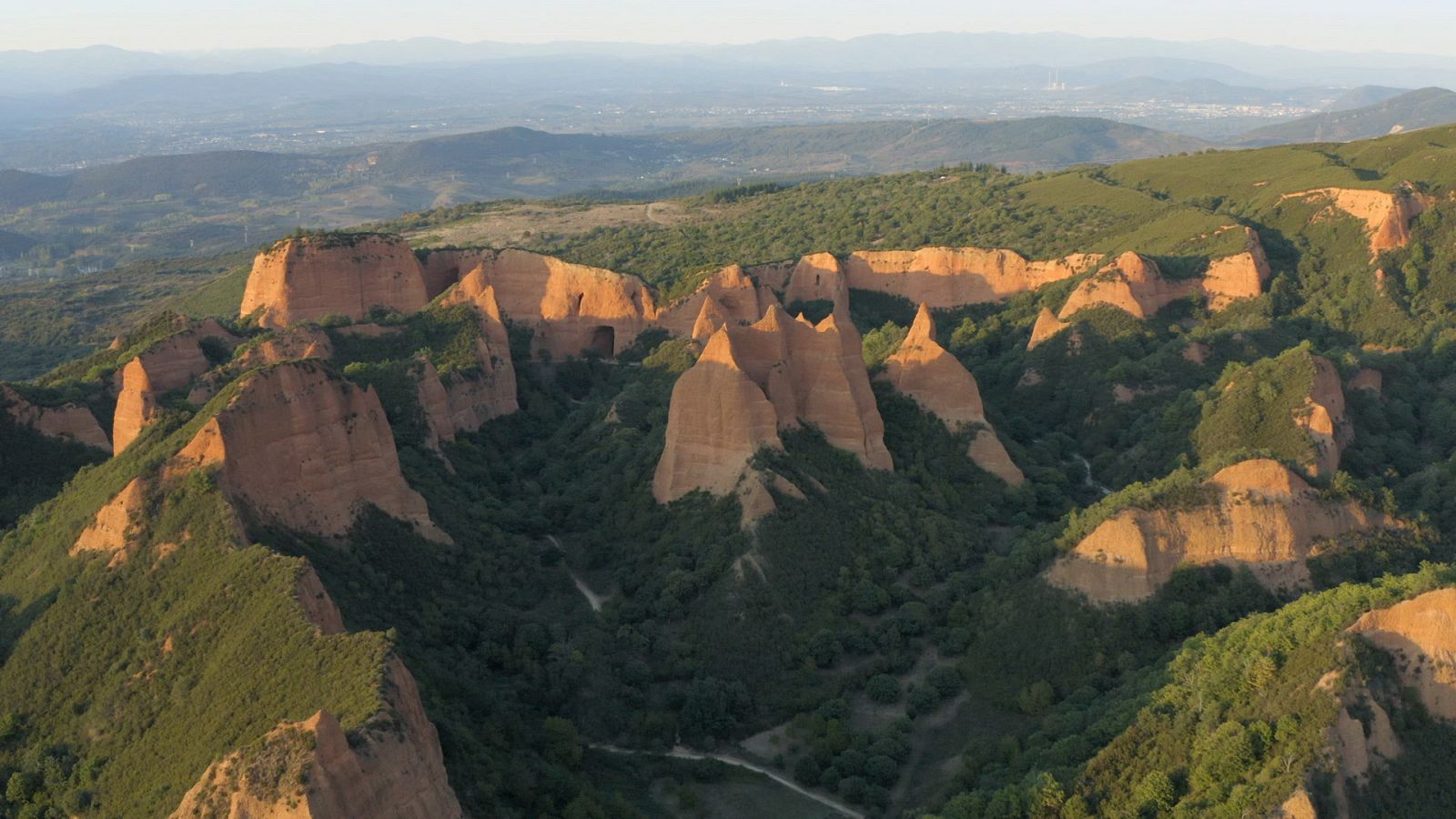 Caminos de Santiago, entre el cielo y la tierra - Camino francés (3) - Ver ahora