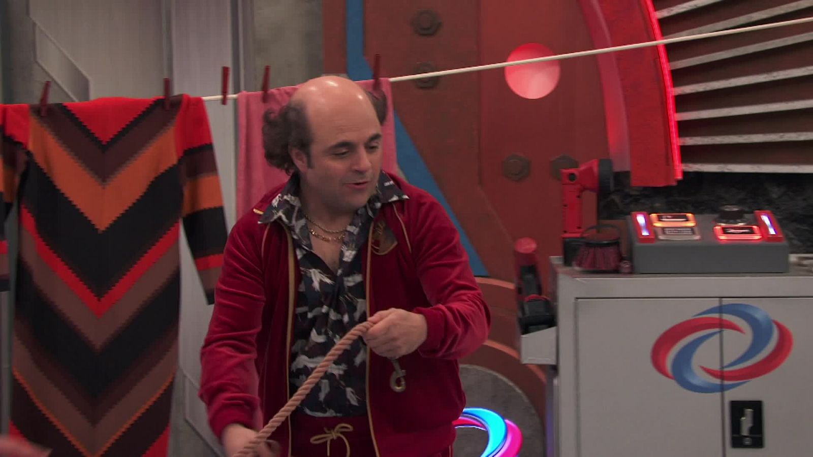 La habitación secreta - Henry Danger | Ver