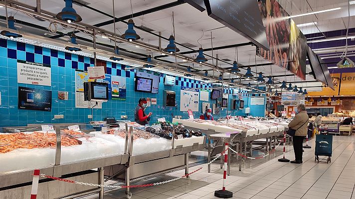 Telediario 1 - La inflación se modera en noviembre hasta el 6,8% por la energía, pero los alimentos suben un 15,3%