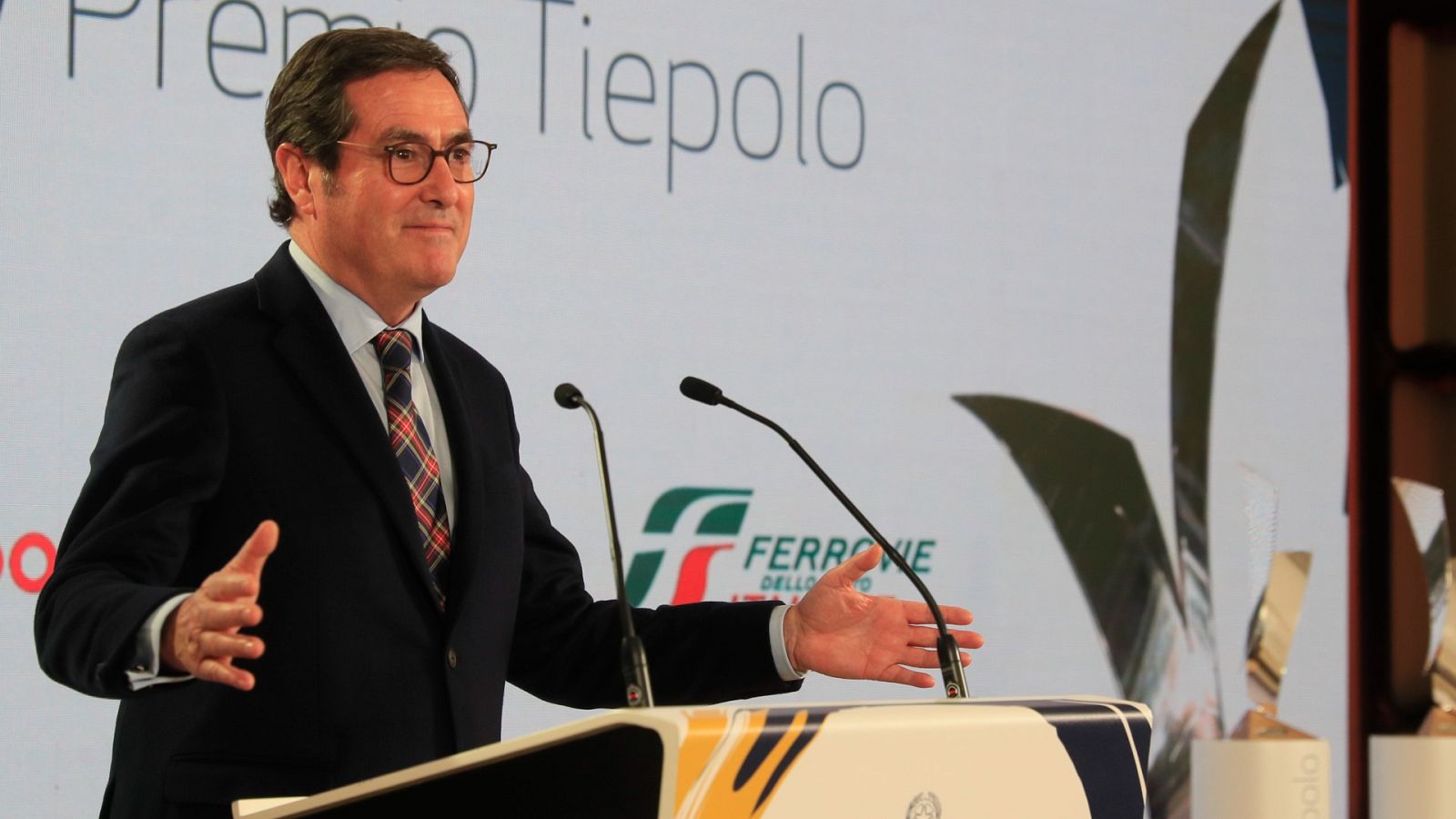 La CEOE rompe diálogo con Trabajo tras pactar una enmienda con Bildu para controloar los ERE