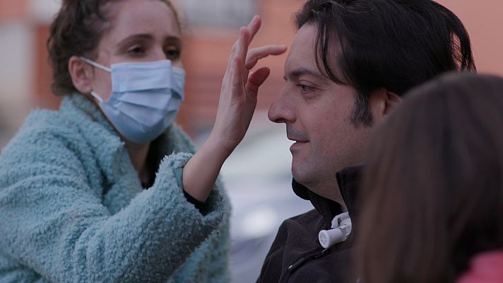 De seda y hierro - Más que tacto (lengua de signos)