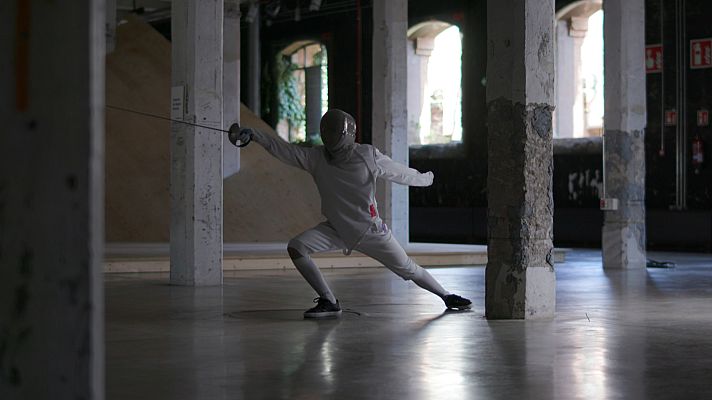 De seda y hierro - A mi manera (lengua de signos)