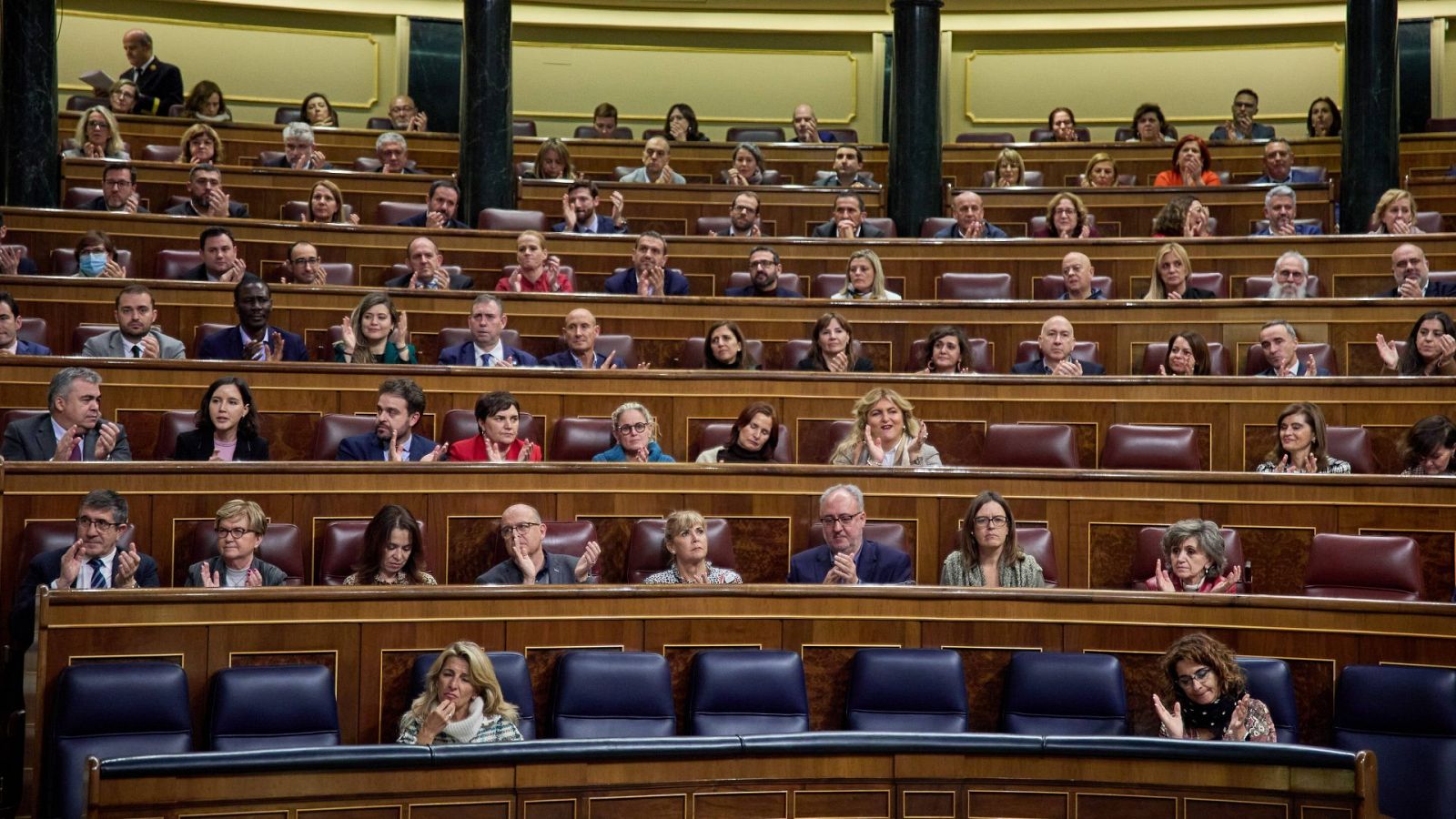 El Congreso aprueba la reforma de la sedición, malversación y el TC entre acusaciones de "golpe" a la democracia