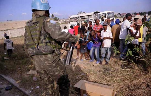 Telediario 1 - Telediario en 4' - 24/01/10