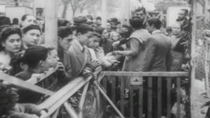 NO-DO - La Navidad, en Barcelona