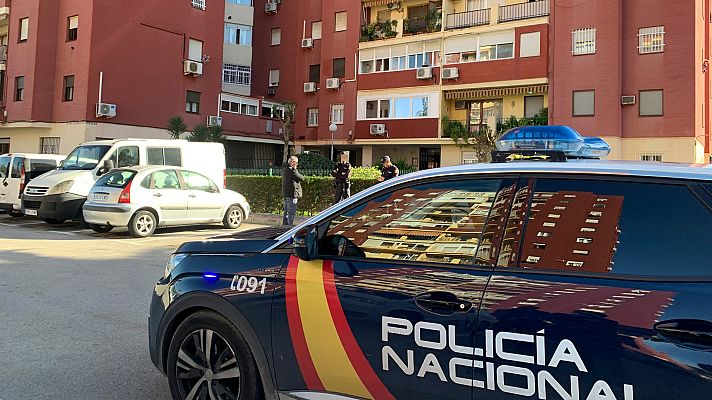 Telediario Fin de Semana - Asesinada una mujer presuntamente por su expareja en Dos Hermanas, Sevilla
