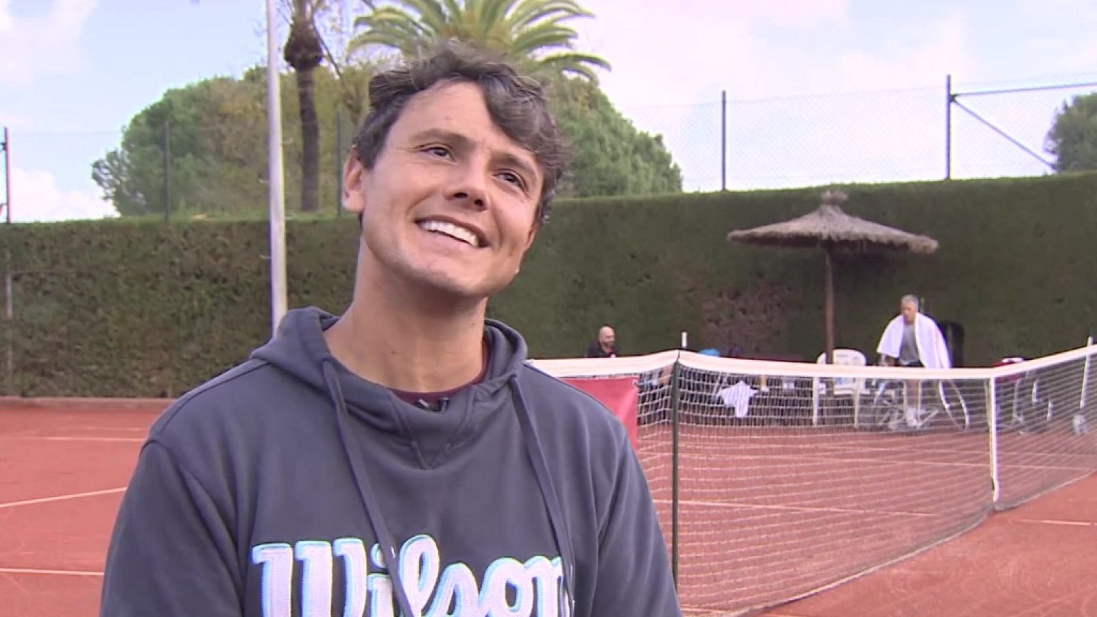 Tenis en silla de ruedas - Reportaje Cisco García - ver ahora