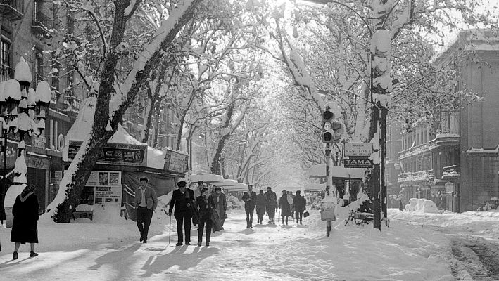 L'Informatiu - Imatges de la gran nevada de 1962 a Barcelona