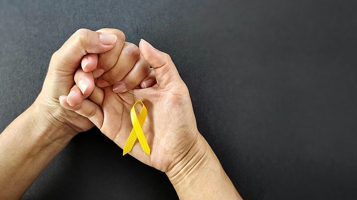 Telediario 2 - Más de 4.000 personas suicidaron en España en 2021