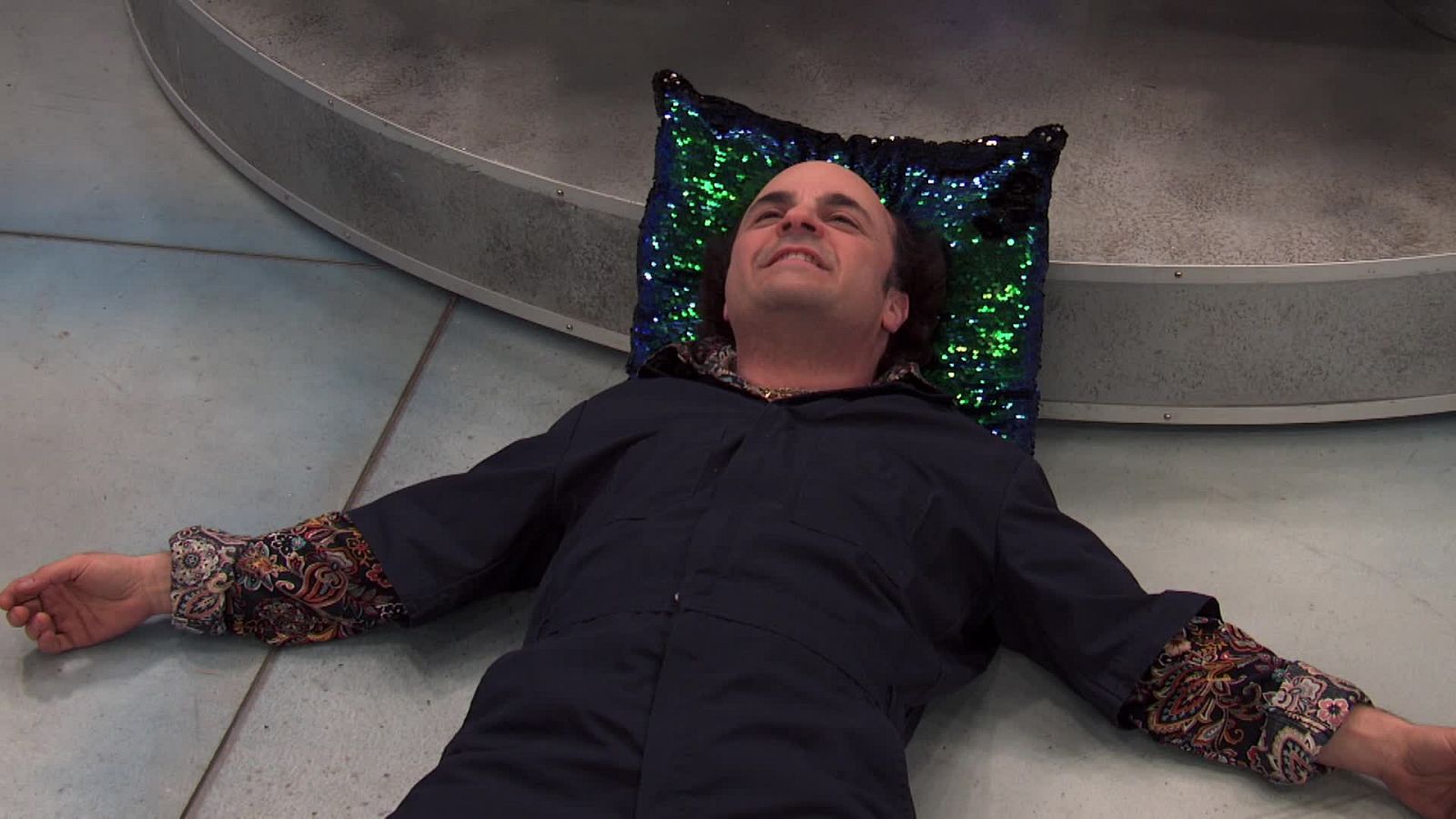 El sillón de masaje - Henry Danger | Ver