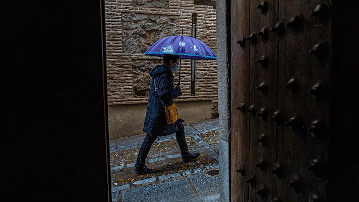 El tiempo - Hoy cielo cubierto con lluvias en la mitad noroeste de la Península