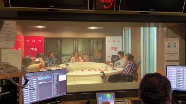 RTVE Instituto - Entrevista - Taller de radio en RNE Barcelona