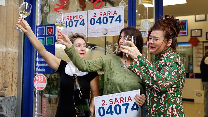 Lotería de Navidad - Celebraciones de el Segundo Premio en Bilbao
